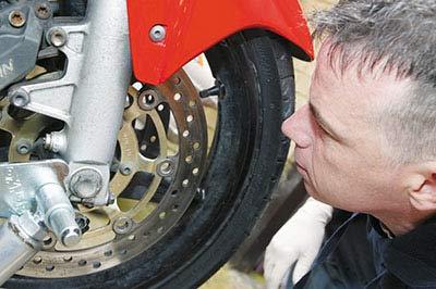 disk brake adjustment